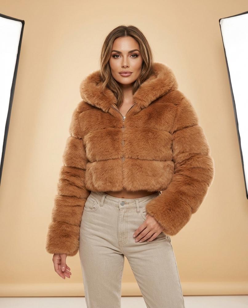 Madline24 - Vivin | Plüschig Kurz Geschnitten Jacke Damen